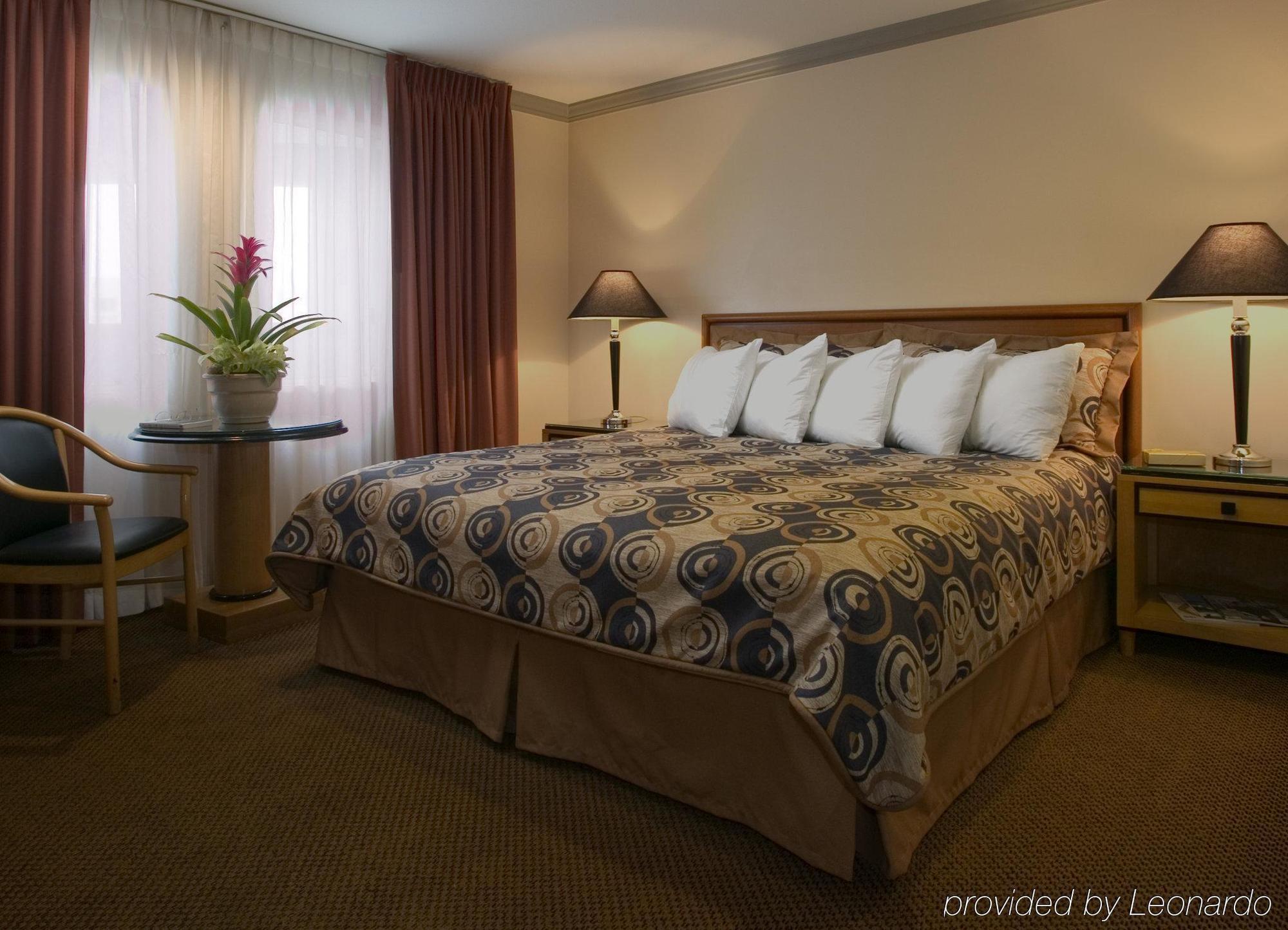 Quality Inn Cambridge Zimmer foto